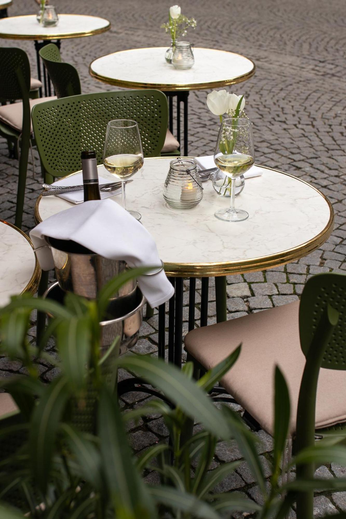 Le Virage Bistro En Hotel 马斯特里赫特 外观 照片